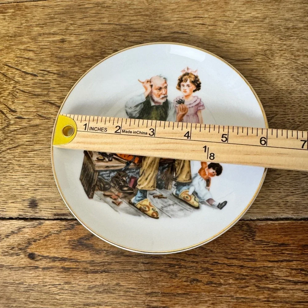 Norman Rockwell Museum The Cobbler Plate and Mug Set White Americana Decor Japan